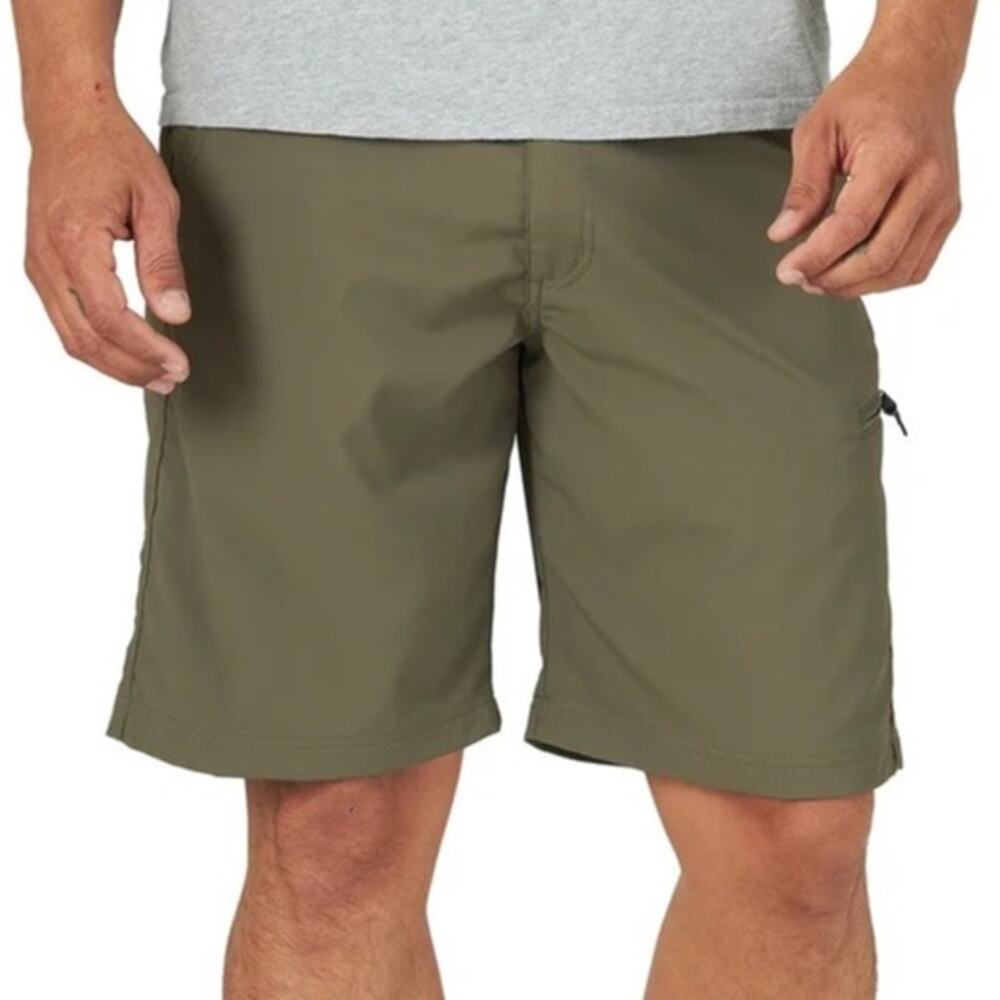 Wrangler Men’s 48 Shorts Outdoor Performance Side Elastic Utility 10” Inseam